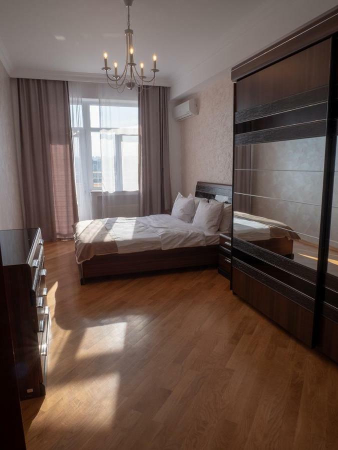 Boulevard Side Apartments Баку Экстерьер фото